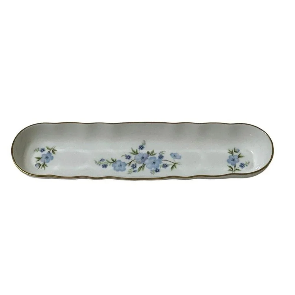Aristocrat Bone China Handmade Nut Mint Olive Tray White Floral England Vintage
